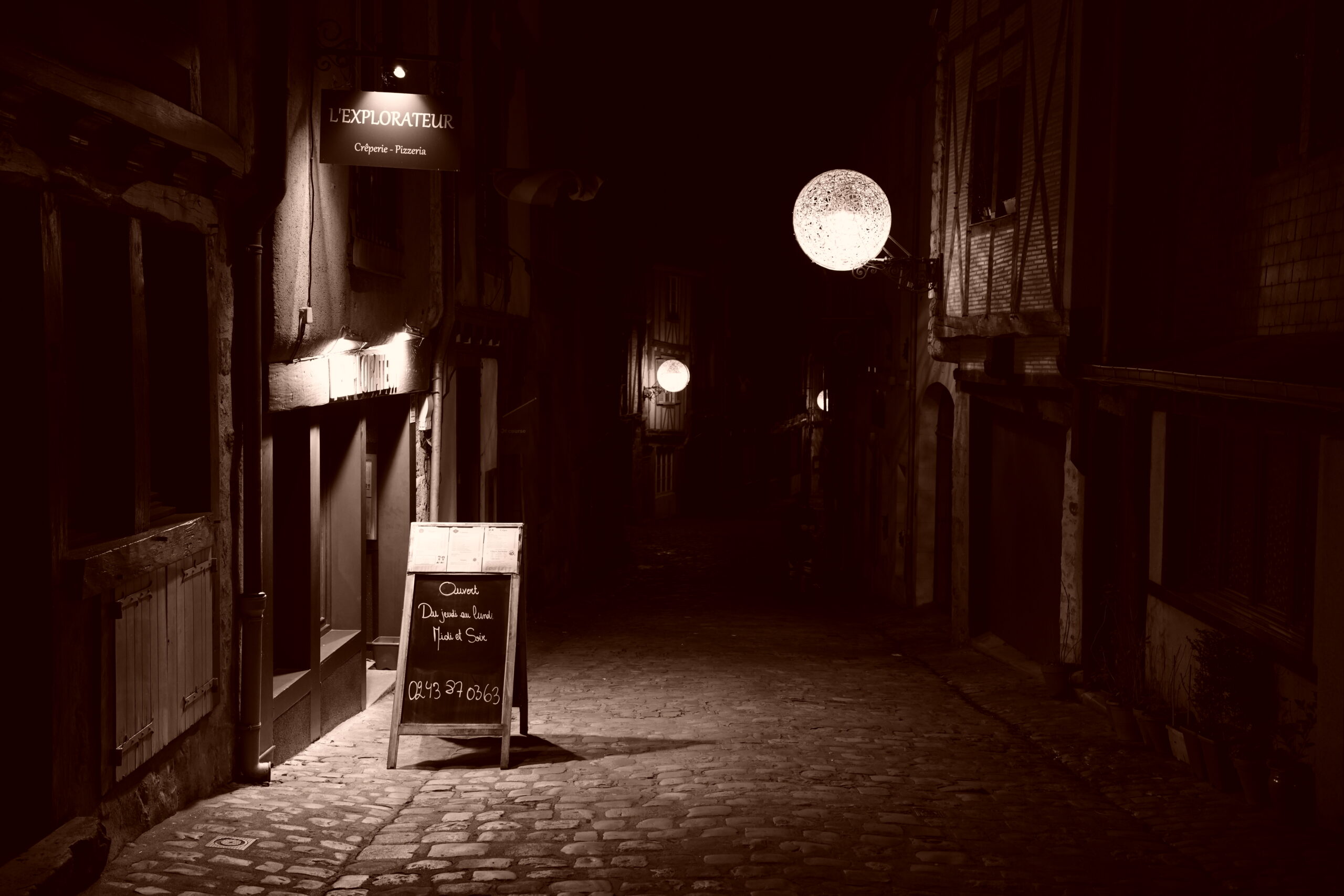 Cité Plantagenet ruelle Sepia